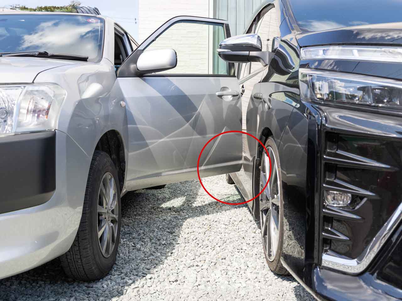 ドアパンチ被害